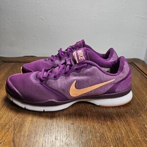 Nike Training Running Shoes Women's Size 8